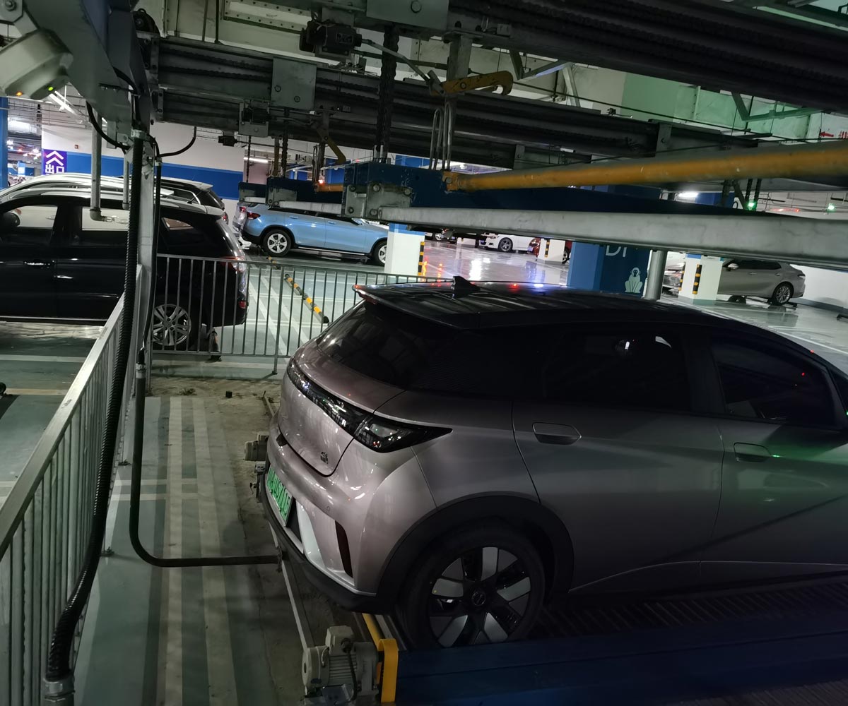 升降橫移式立體停車設備